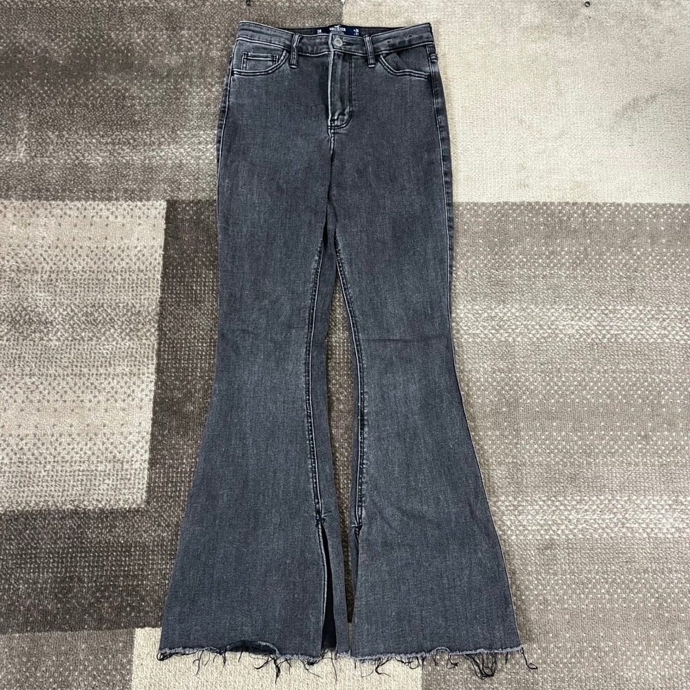 Hollister High Rise Flare Jeans Black Denim Soft Stretch Size 26X31